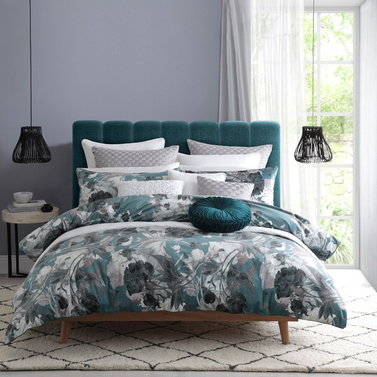 Cyra Emerald King Bed Quilt Cover Set