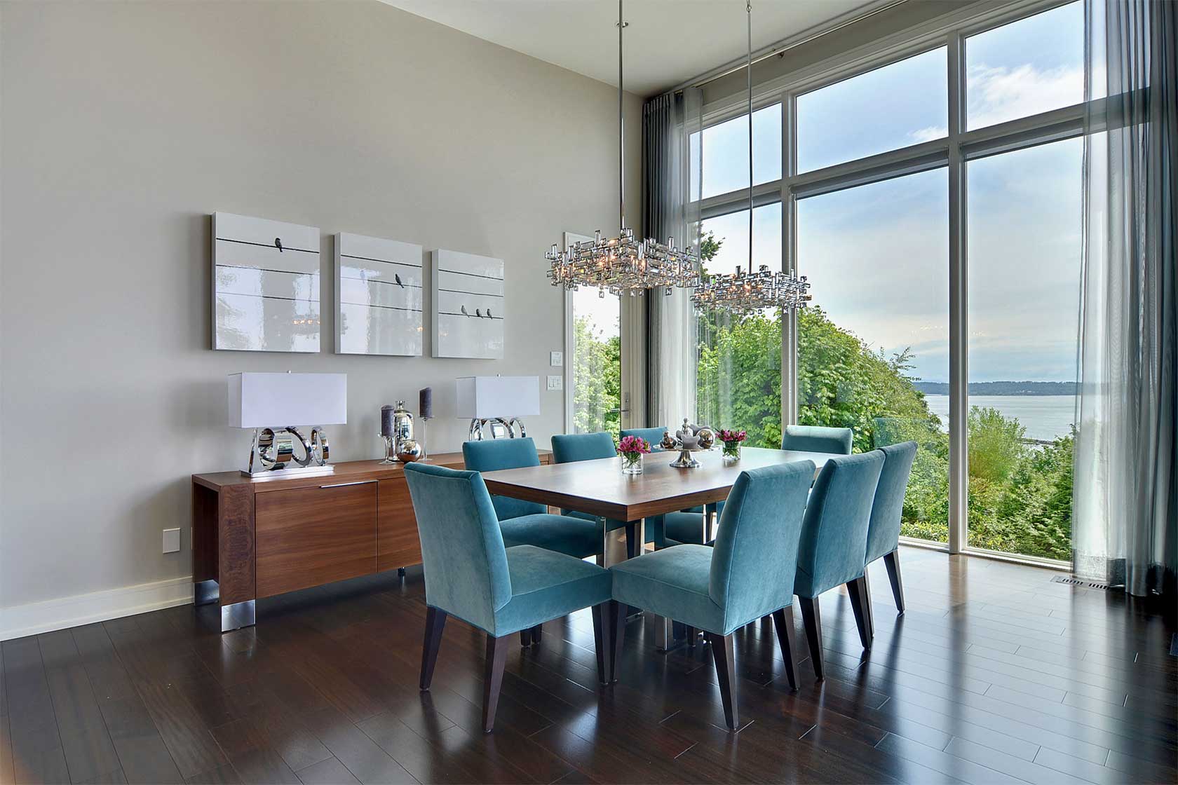 Modern Dining Room
